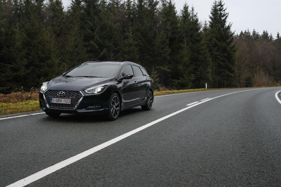  Hyundai i40 Wagon 2018 года  (WW) (фото 9 из 16)